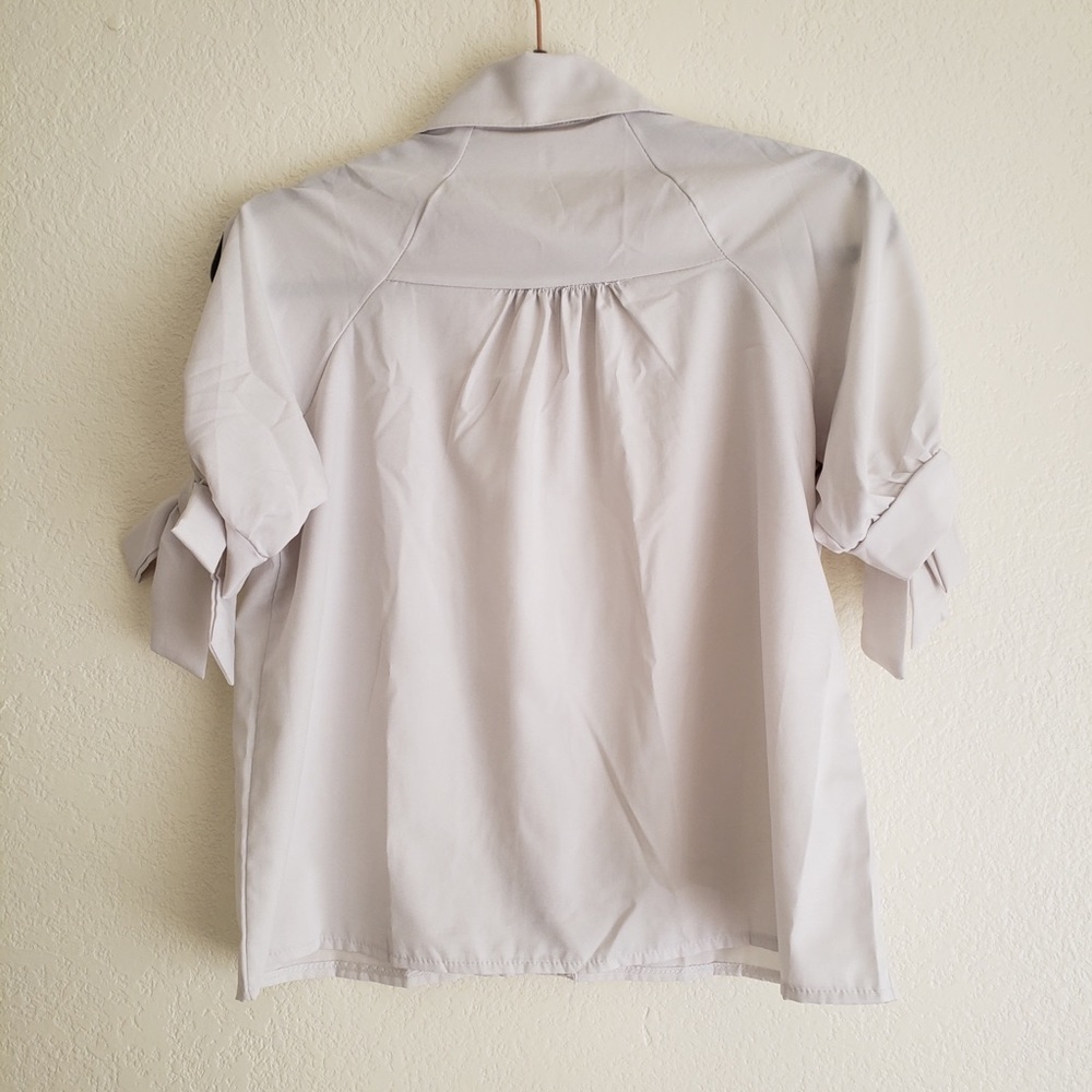 White Button Top - Picture 2 of 2